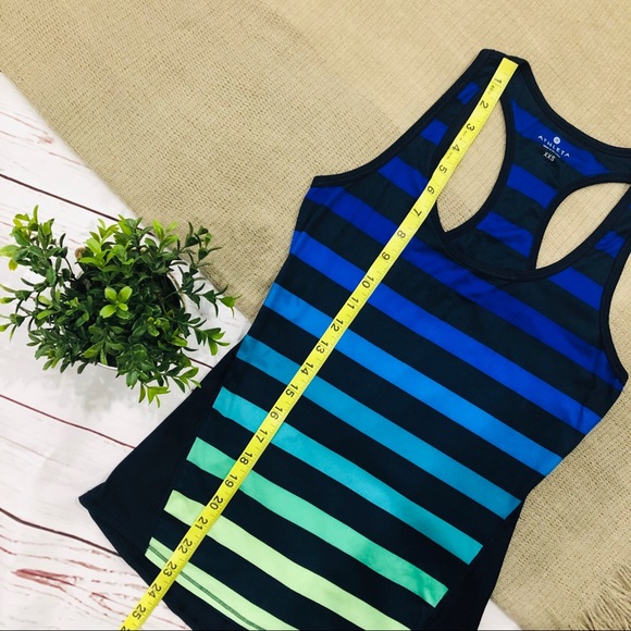 ATHLETA ombré stripe chi tank XXS - Picture 3 of 8